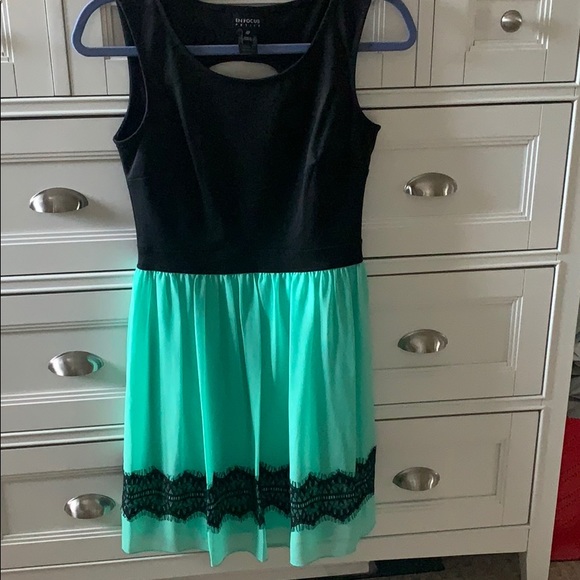 Petite sleeveless Dress size 4P - Picture 1 of 5